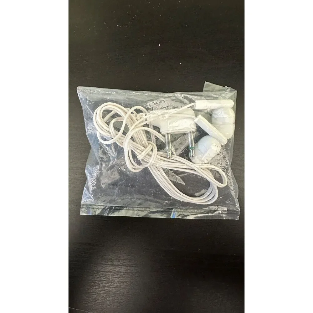 Dual 3.5mm Airplane Earphones - White - New Sealed